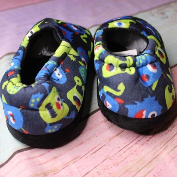 Toddler's ALIENS and MONSTERS Memory Foam Slippers - Picture 4 of 5
